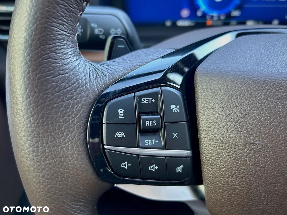 Ford Explorer - 18