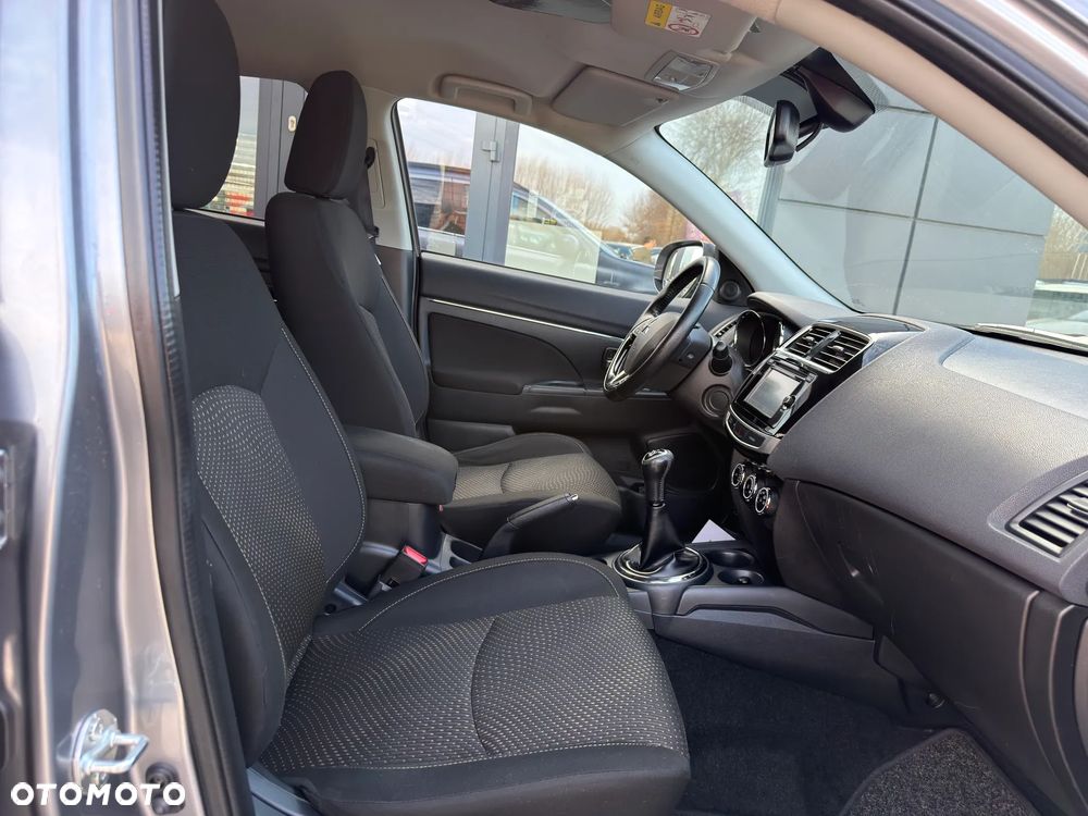 Mitsubishi ASX - 27