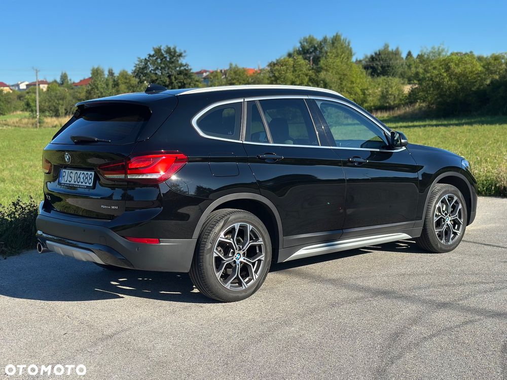 BMW X1 sDrive18i xLine - 13