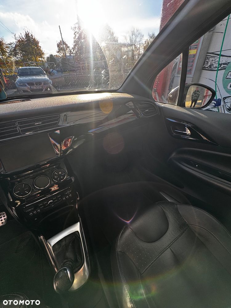 Citroën DS3 1.6 HDi SportChic - 14
