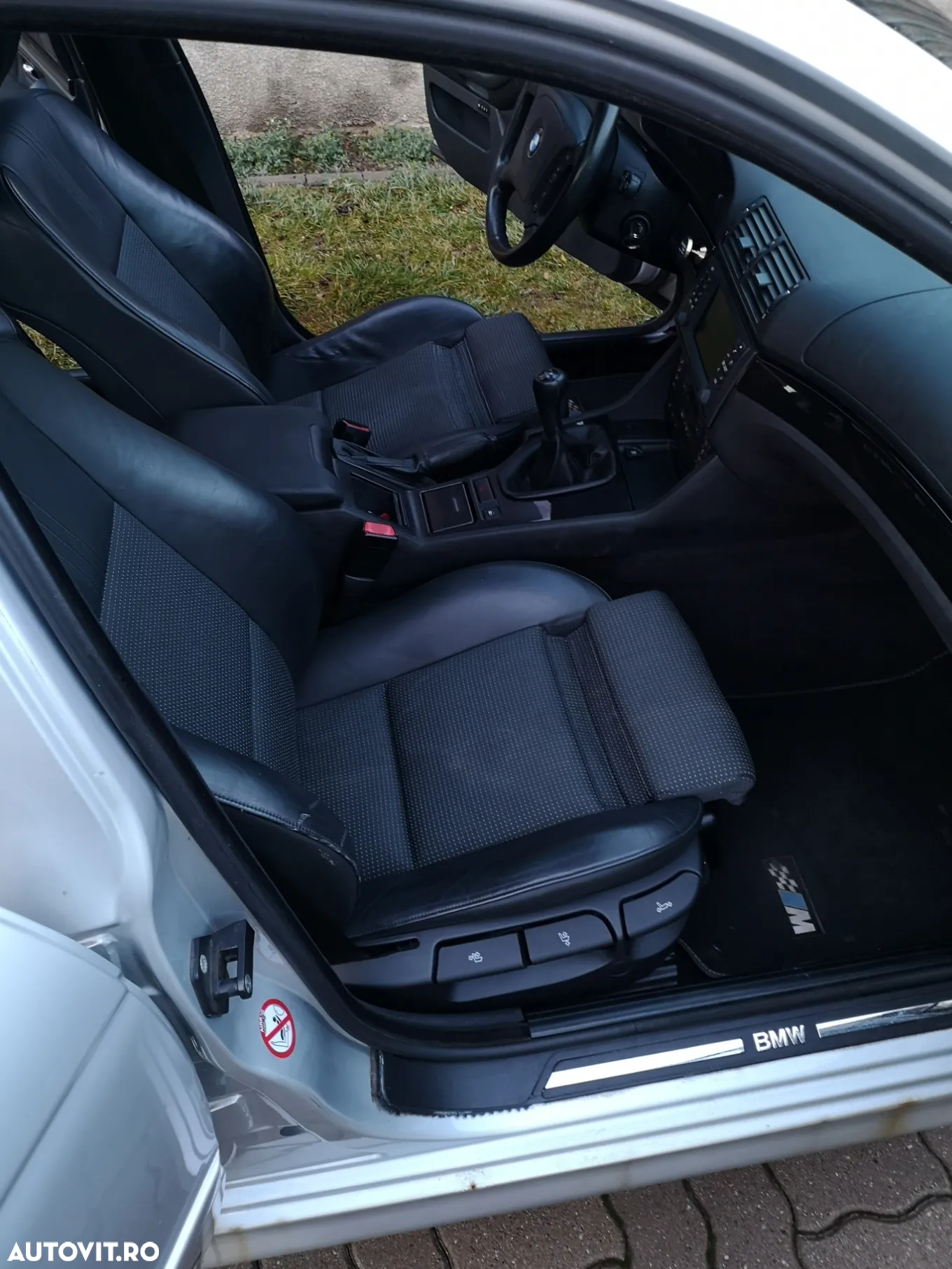 BMW Seria 5 530i Touring - 17