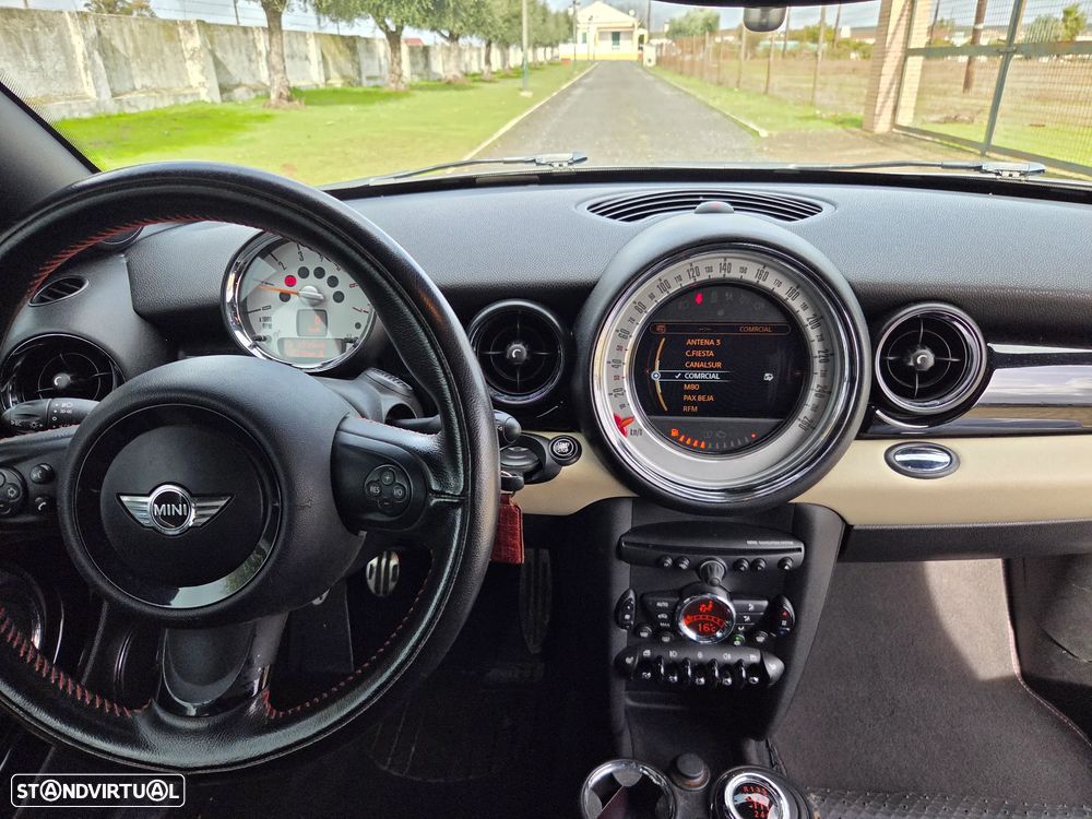 MINI Coupé Cooper SD - 13