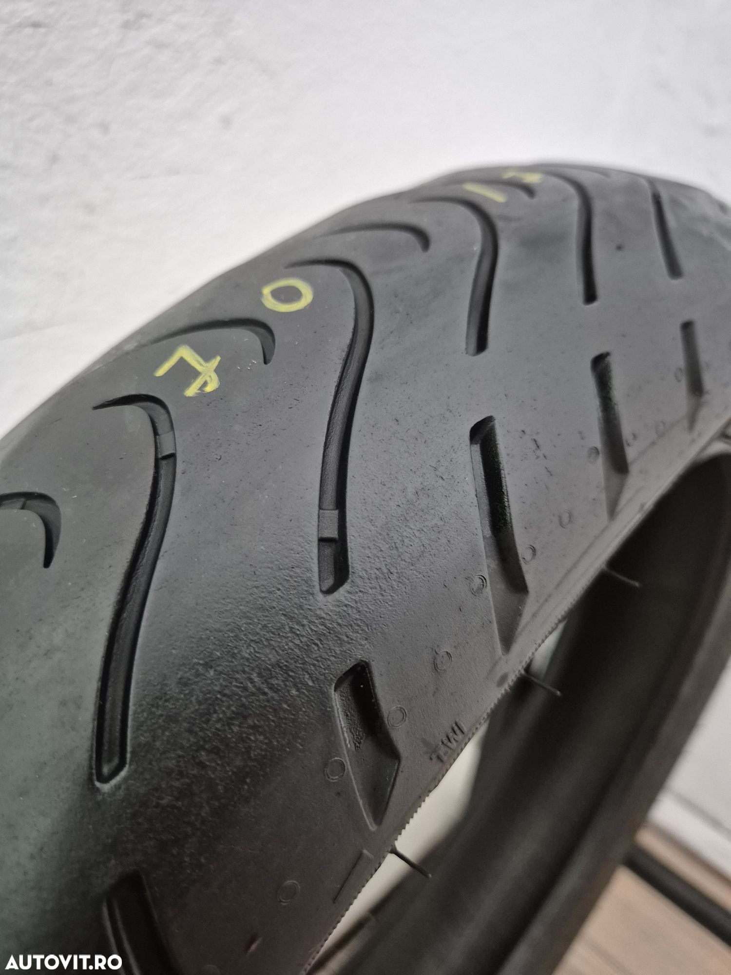Anvelopa moto 120 70 17 Metzeler Roadtec 01 dot 2020 - 2