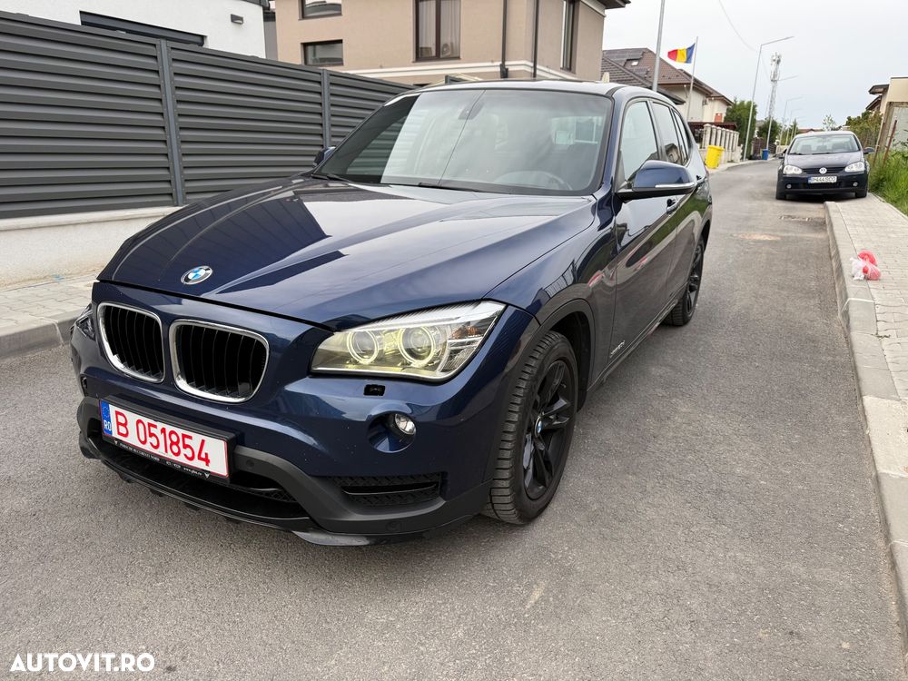BMW X1 xDrive20d Sport Line - 1