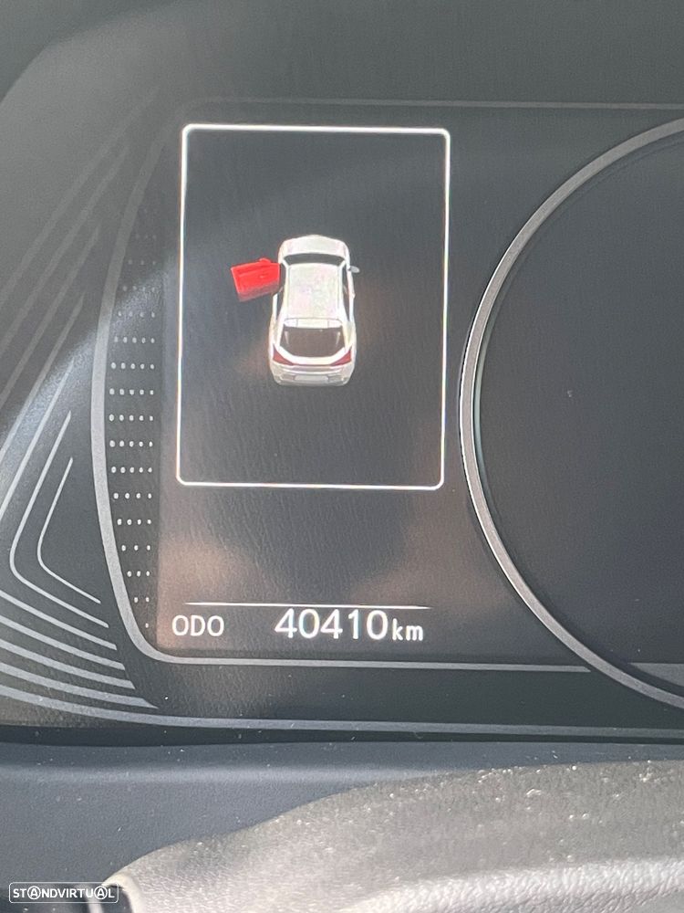 Lexus UX 250h - 4