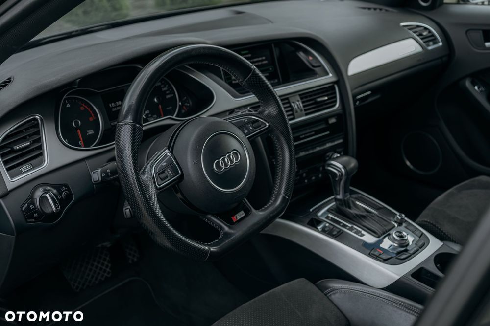 Audi A4 Avant 2.0 TDI DPF quattro S tronic S line Sportpaket - 8
