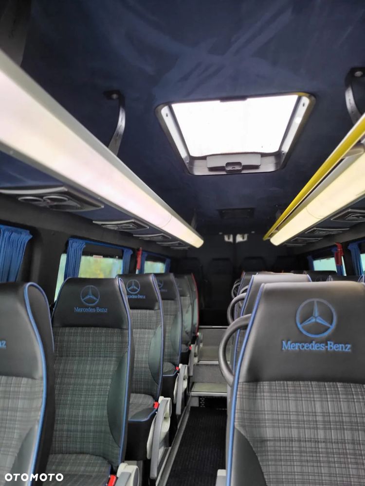 Mercedes-Benz Sprinter 519 CDI 24 miejsca + 4 stojące - 16