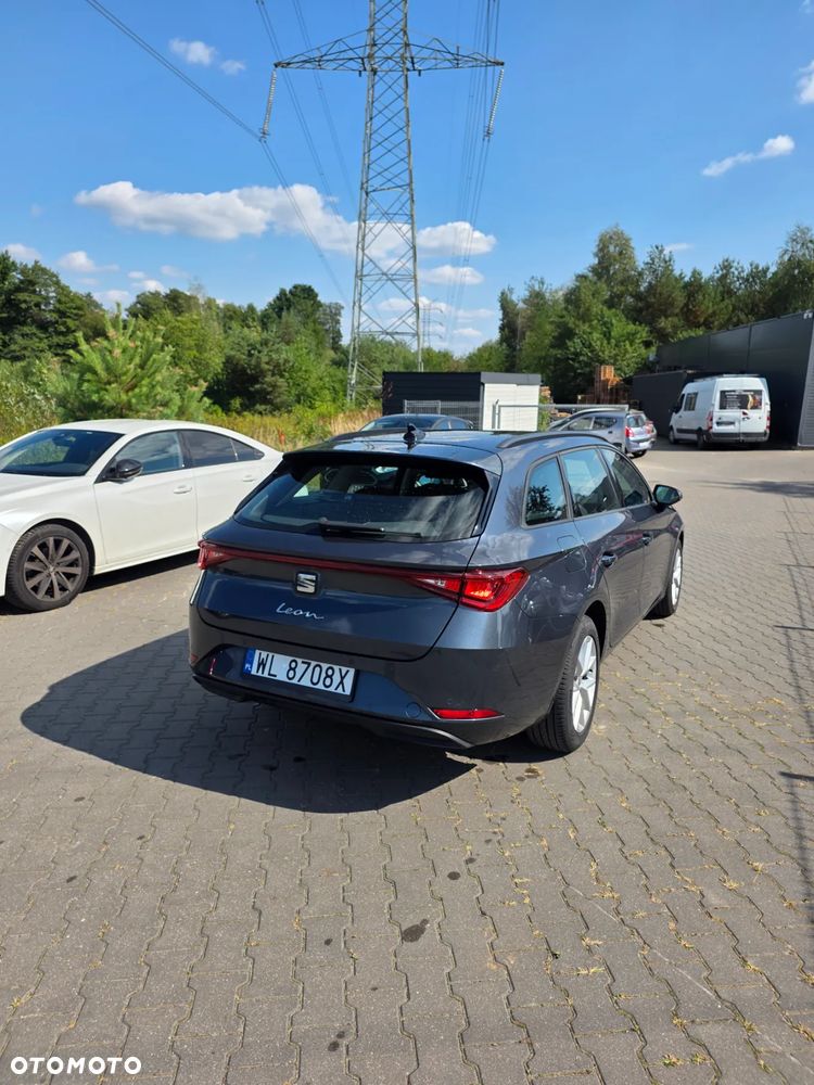 Seat Leon 1.5 eTSI Style DSG - 3