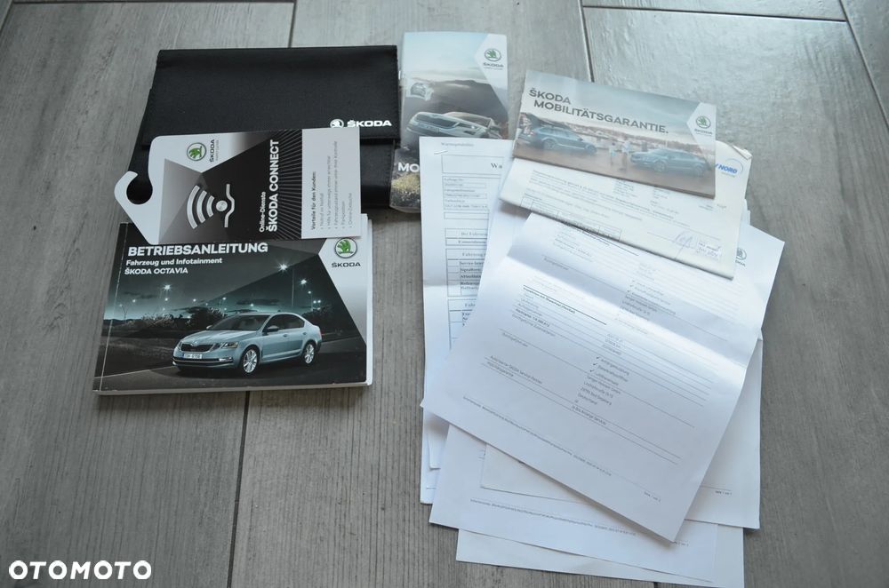 Skoda Octavia 1.6 TDI DSG Soleil - 25