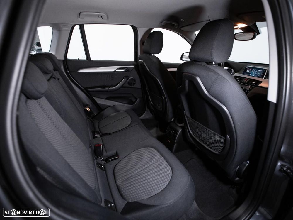 BMW X1 16 d sDrive - 12