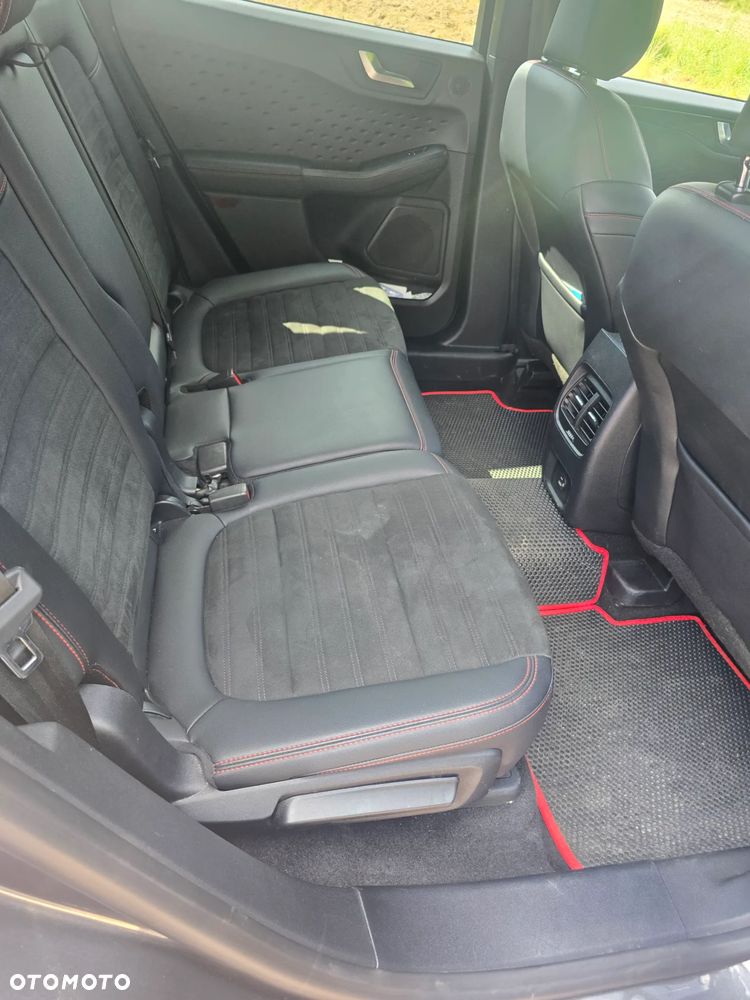 Ford Kuga 2.0 EcoBlue AWD ST-Line X - 19