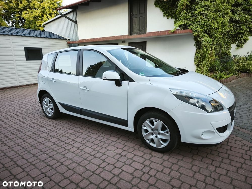 Renault Scenic 1.6 16V 110 TomTom Edition - 8