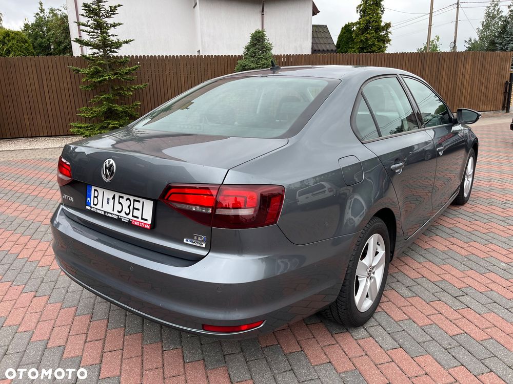 Volkswagen Jetta 2.0 TDI DPF BMT Highline - 12