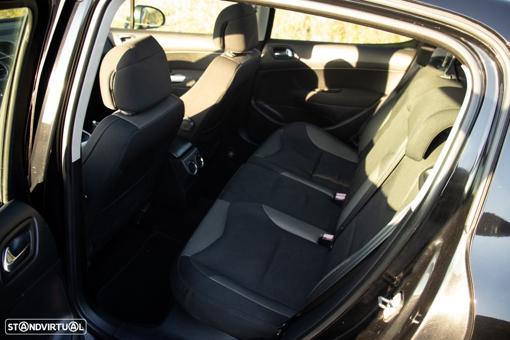 Peugeot 308 1.6 HDi Sport CVM6 - 9