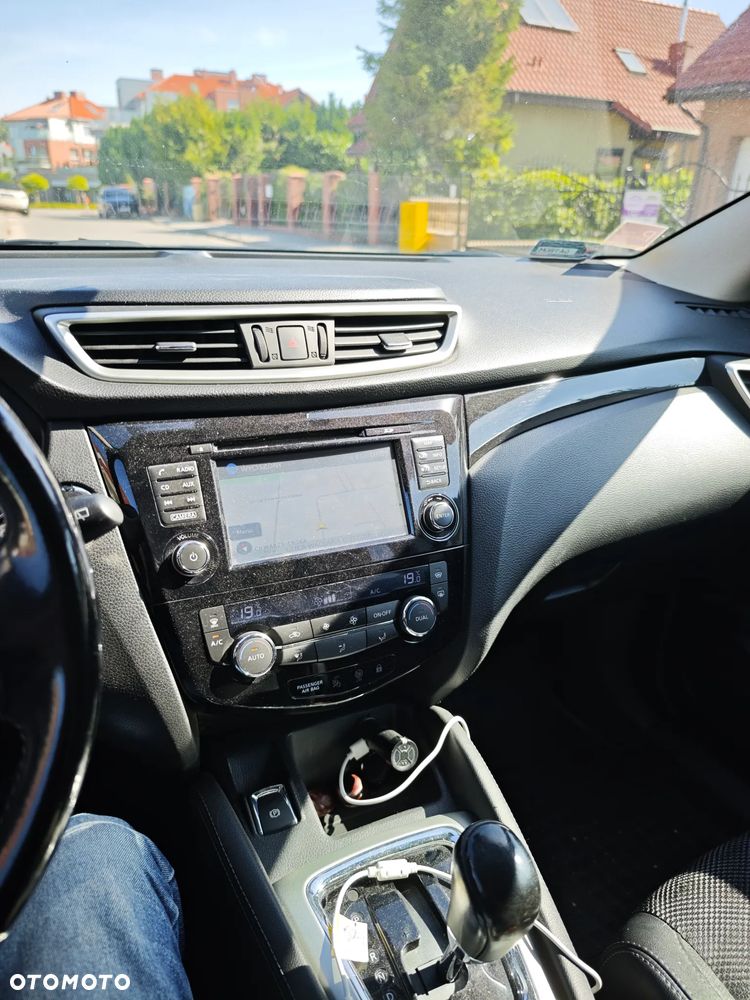 Nissan Qashqai 1.2 DIG-T Tekna Xtronic - 8