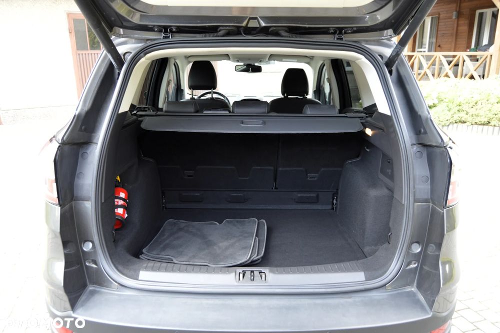 Ford Kuga 1.5 EcoBoost 4WD Titanium Plus - 13