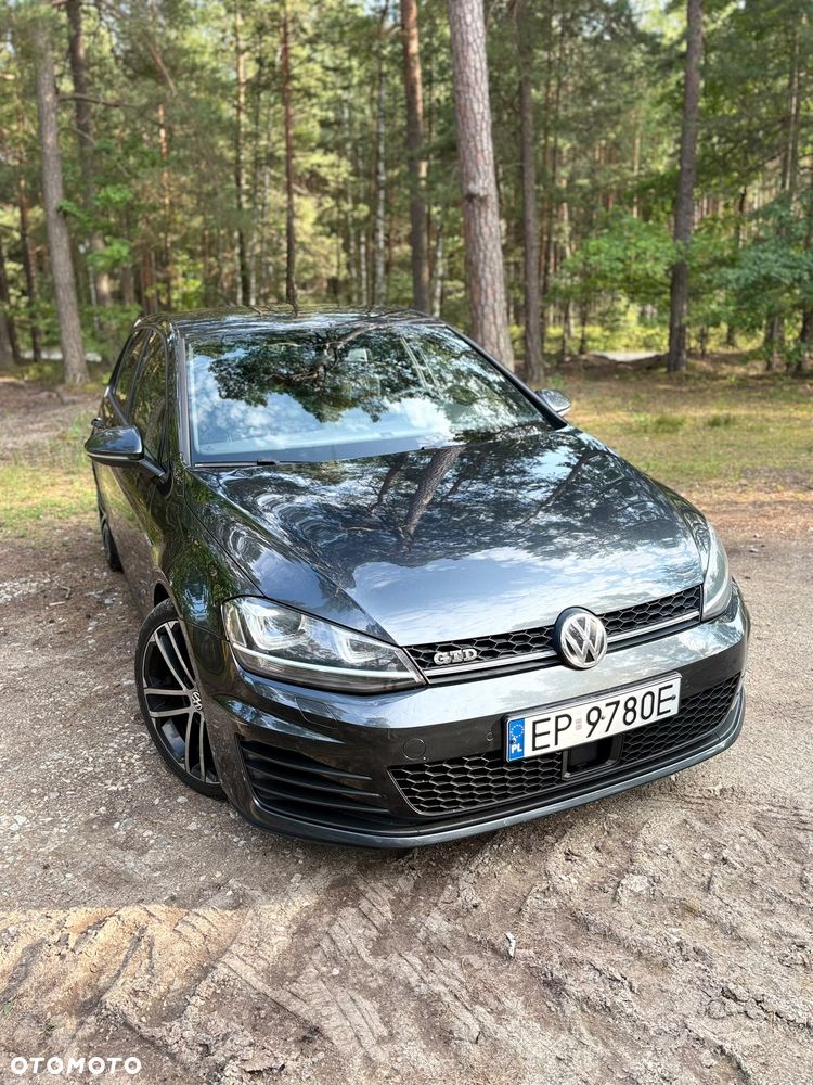 Volkswagen Golf 2.0 TDI BMT GTD DSG - 4