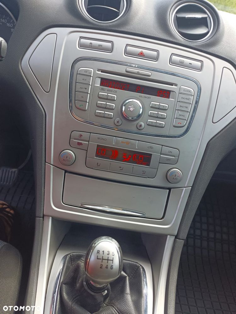 Ford Mondeo 2.0 TDCi Titanium - 5