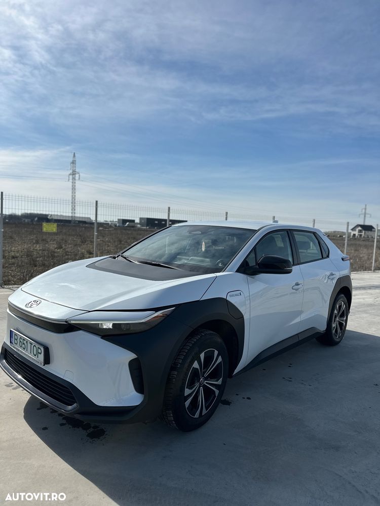 Toyota BZ4X 160 KW AWD (4x4) Dynamic - 14