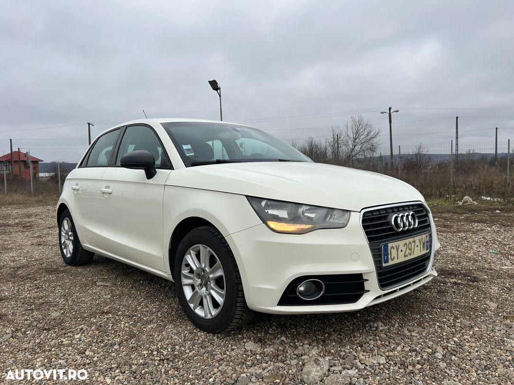Audi A1 1.6 TDI ack Attraction - 22
