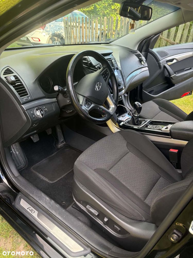 Hyundai i40 - 12