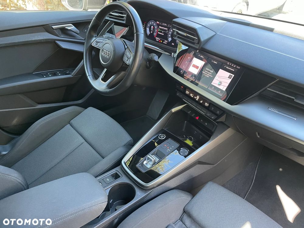 Audi A3 Limousine 30 TFSI mHEV S Line S tronic - 20