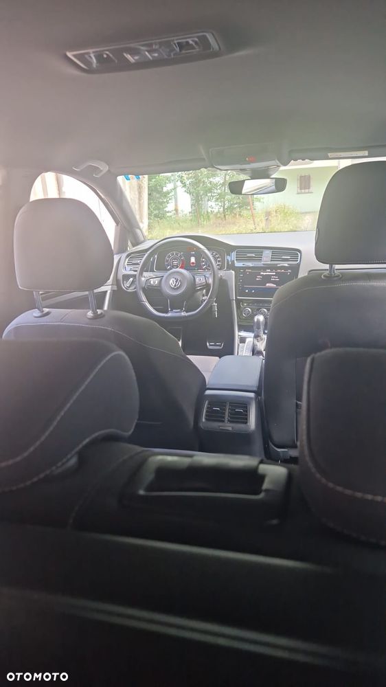 Volkswagen Golf - 7