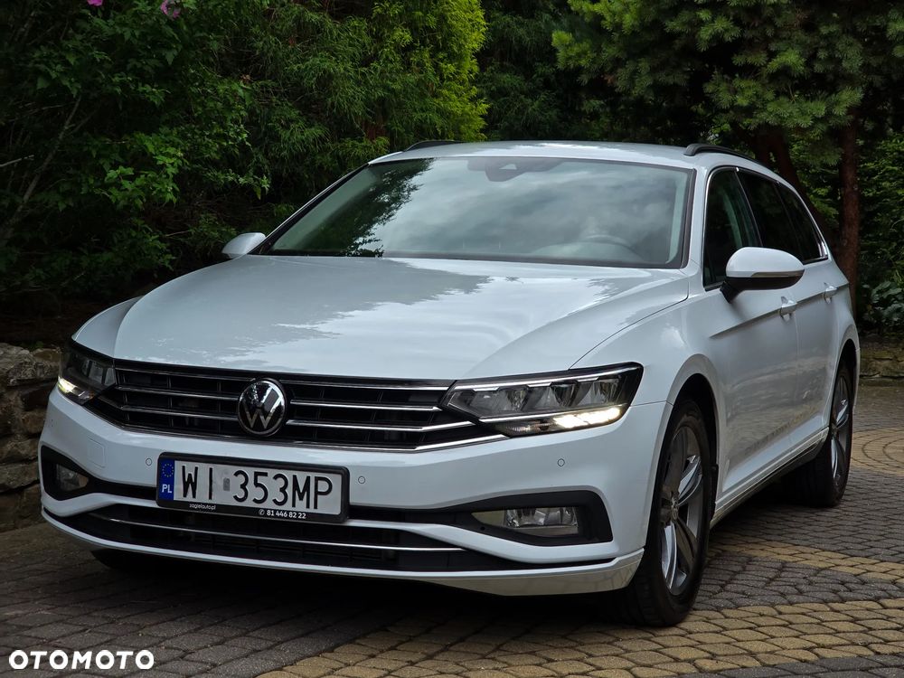 Volkswagen Passat Variant 2.0 TDI EVO Elegance DSG - 2