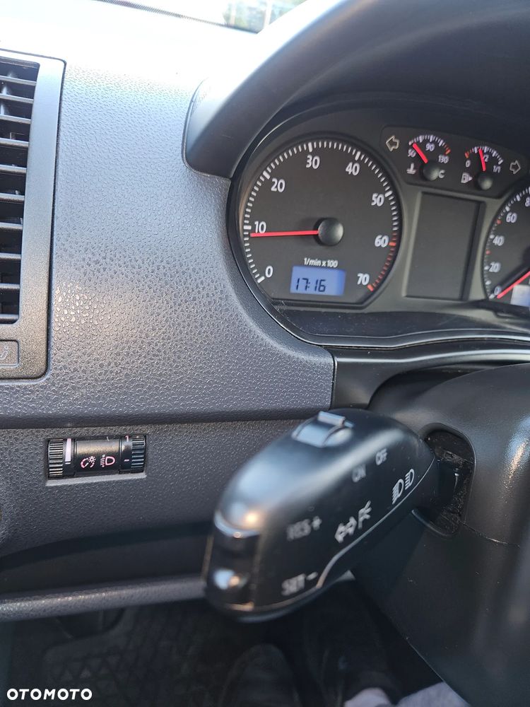 Volkswagen Polo - 15