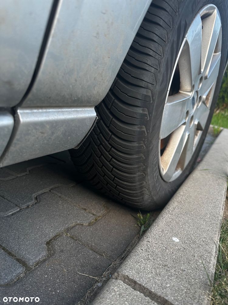 Ford Mondeo 1.8 Ambiente - 6
