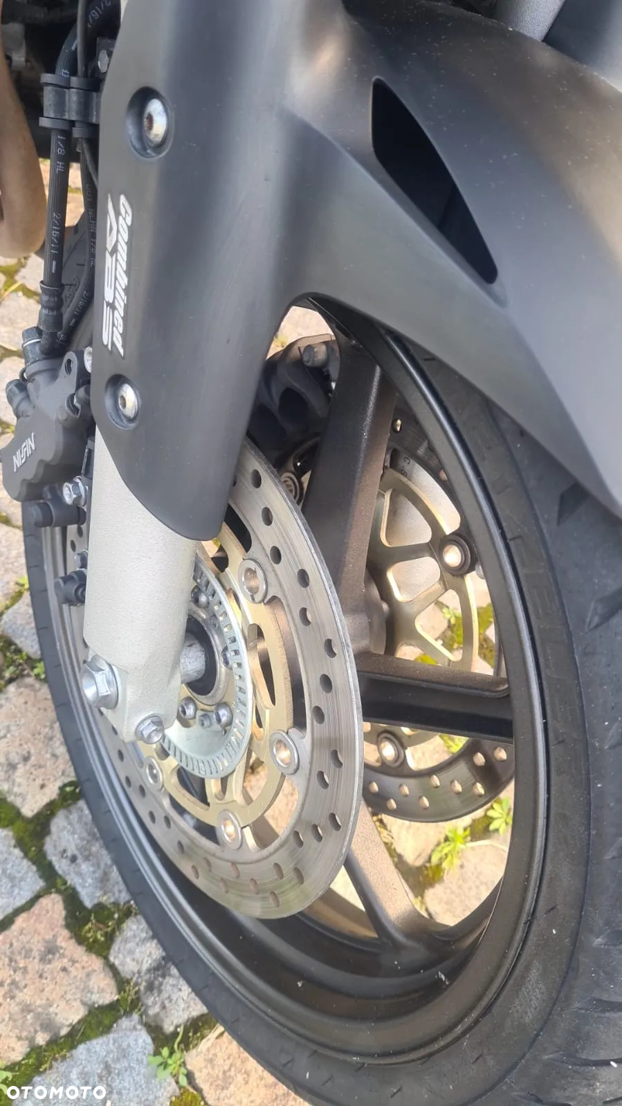Honda VFR - 5