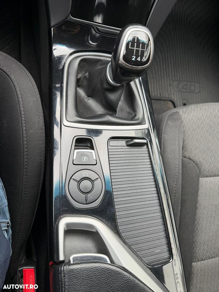 Hyundai i40 1.7 CRDI DPF Highway - 14