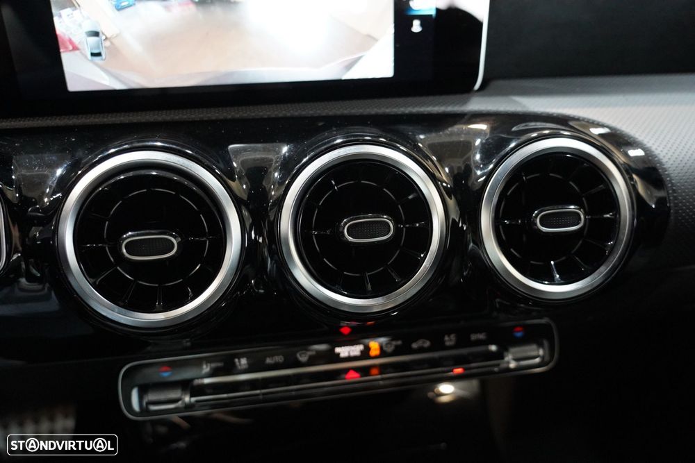 Mercedes-Benz A 180 Limousine - 17