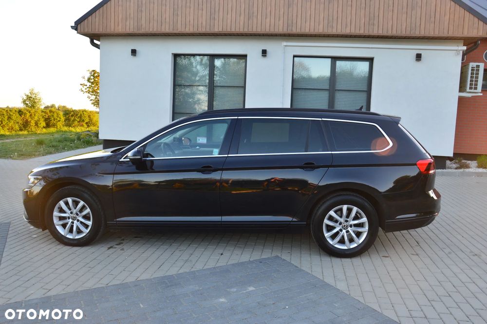 Volkswagen Passat - 18