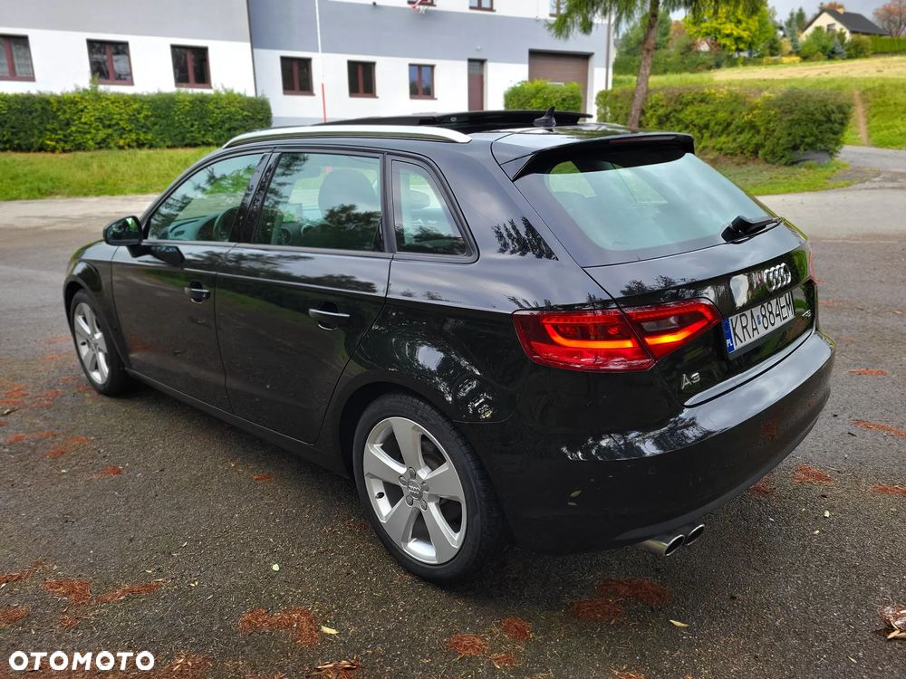 Audi A3 Sportback 1.4 TFSI Ambiente - 4