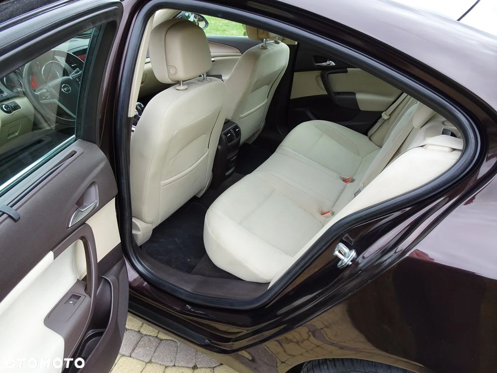 Opel Insignia 2.0 CDTI Edition - 17