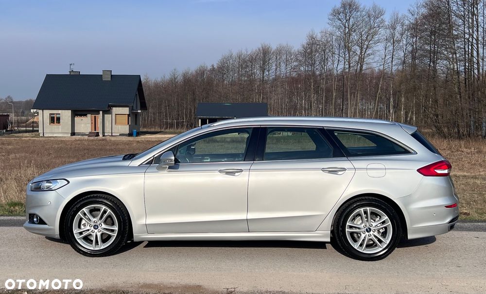 Ford Mondeo 2.0 TDCi STart-Stopp PowerShift-Aut Titanium - 4