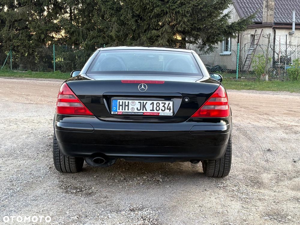 Mercedes-Benz SLK - 9