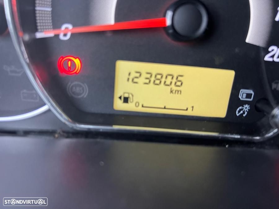 Mitsubishi Space Star 1.2 Intense - 10