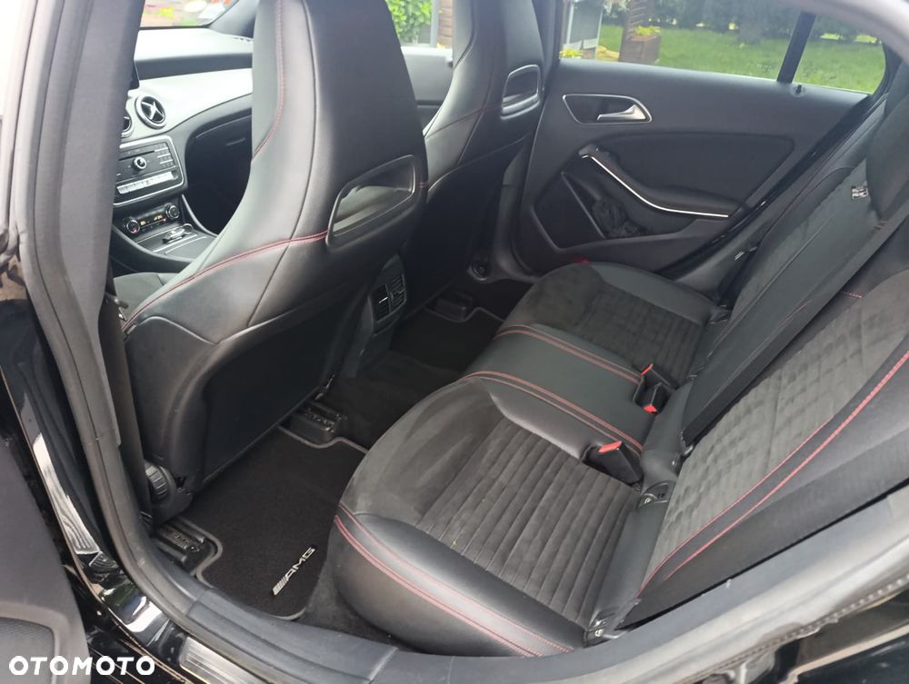 Mercedes-Benz CLA 200 d 7G-DCT Peak Edition - 39