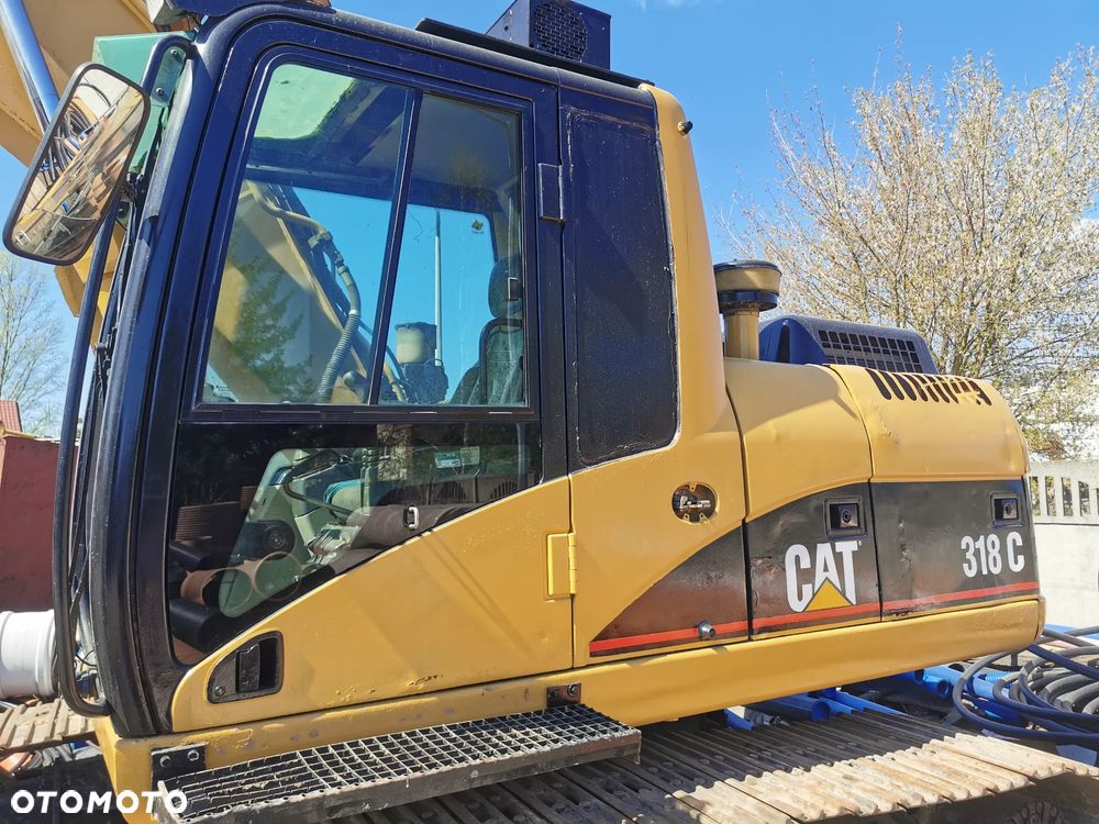 Caterpillar 318C - 4