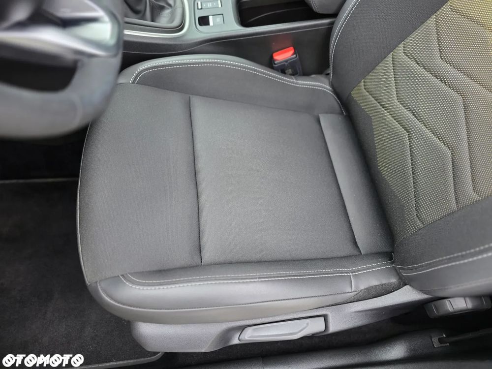 Jeep Avenger 1.2 GSE T3 Summit Winter Edition FWD - 29