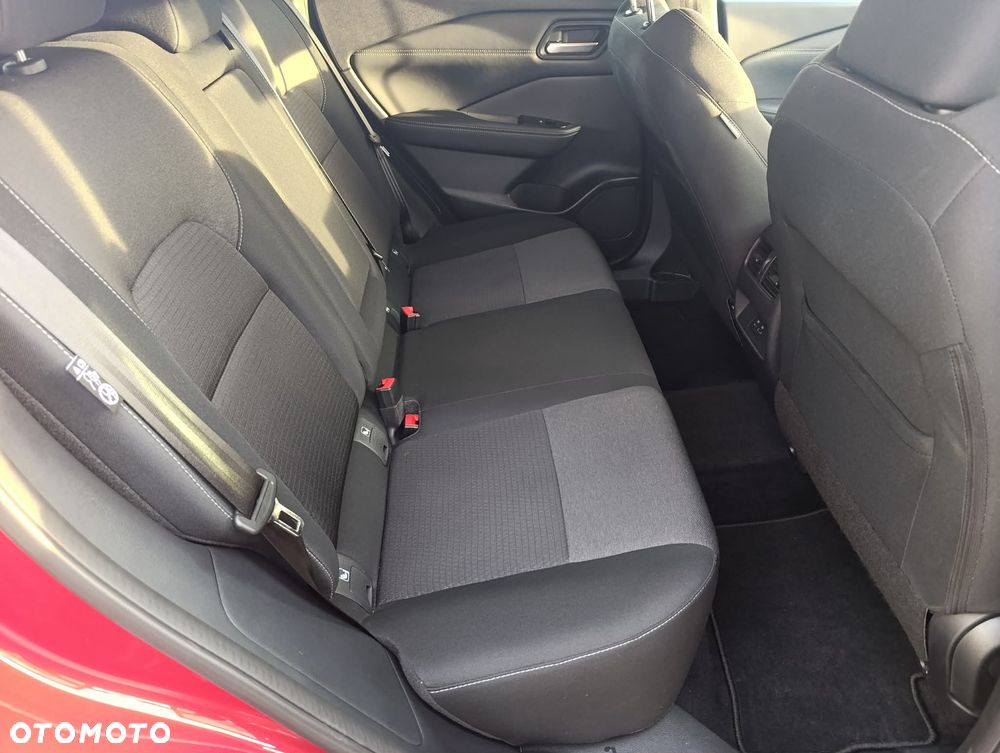 Nissan Qashqai 1.3 DIG-T MHEV N-Connecta Xtronic - 12