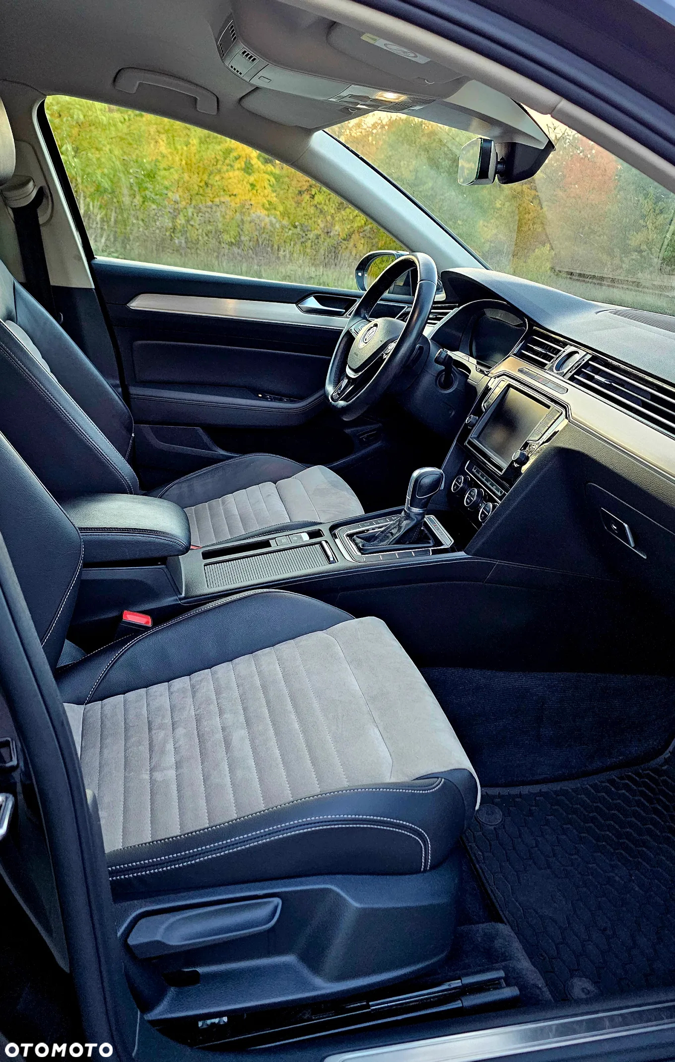 Volkswagen Passat 2.0 TDI Bi-Turbo BMT 4Mot Highline DSG - 8