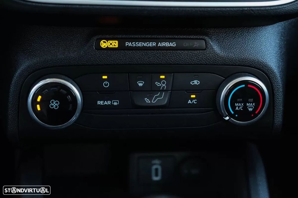 Ford Focus - 12