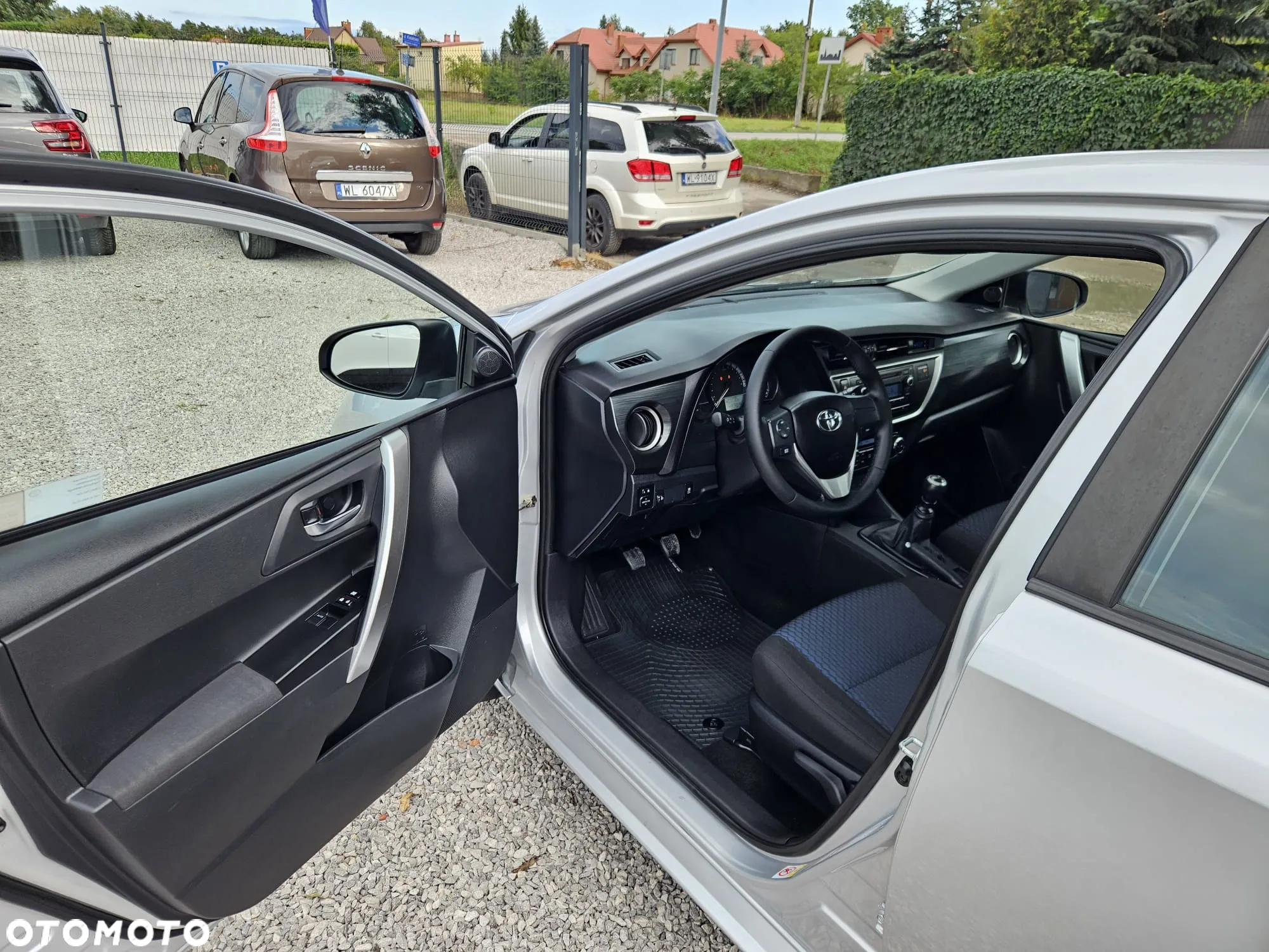 Toyota Auris 1.33 VVT-i Life - 15