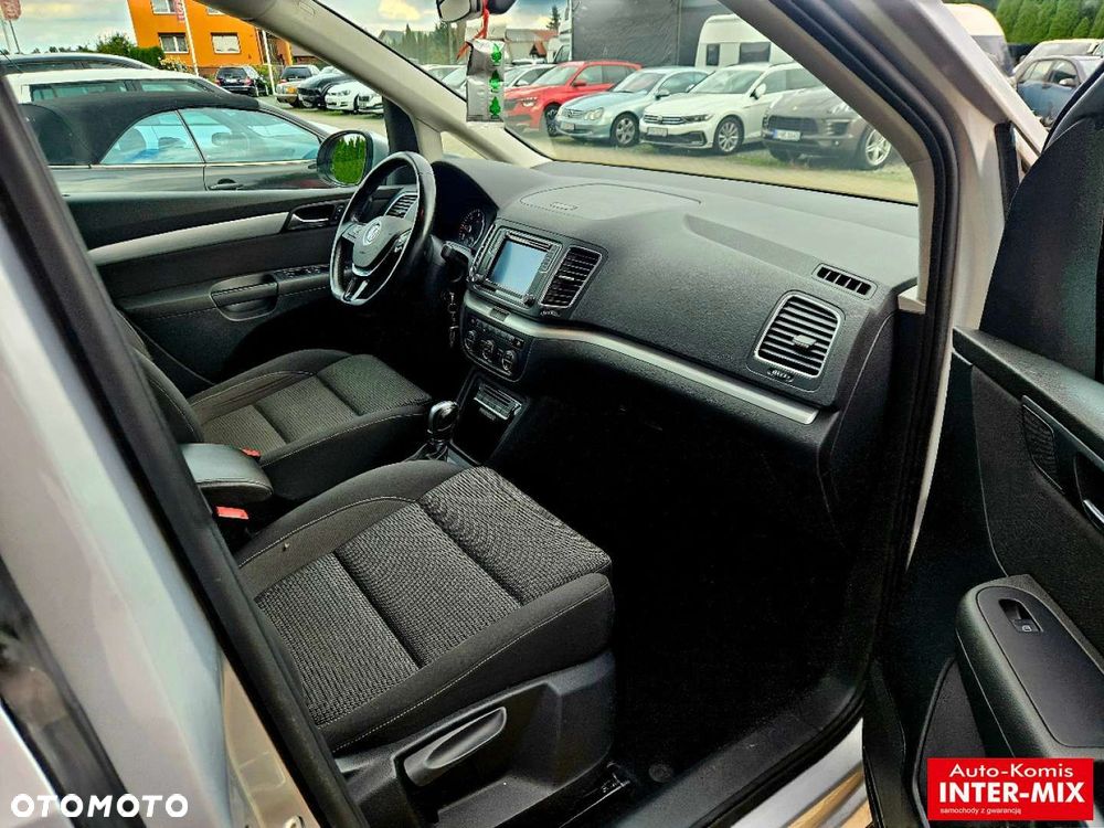 Volkswagen Sharan - 17