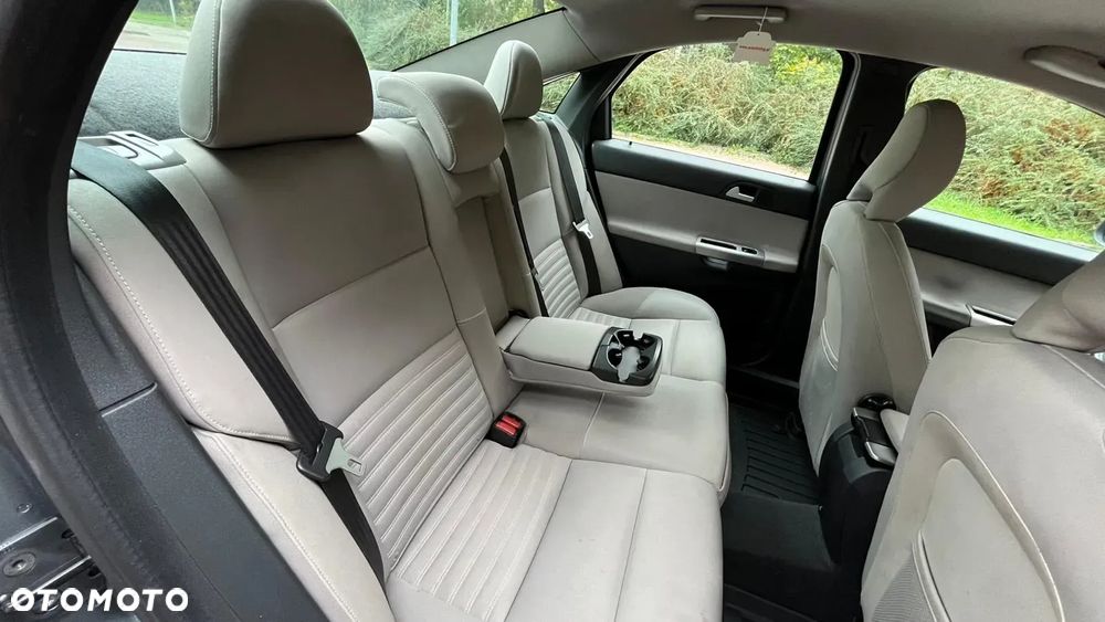 Volvo S40 2.0D Kinetic - 16