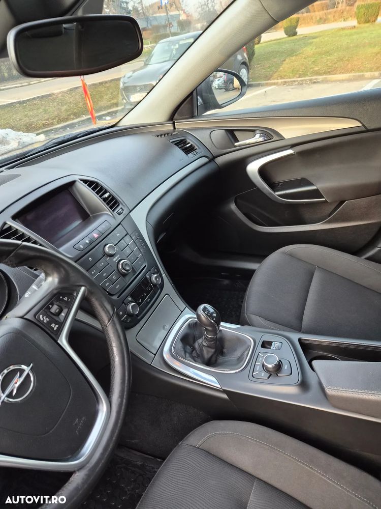 Opel Insignia 2.0 CDTI 4x4 Design Edition - 11