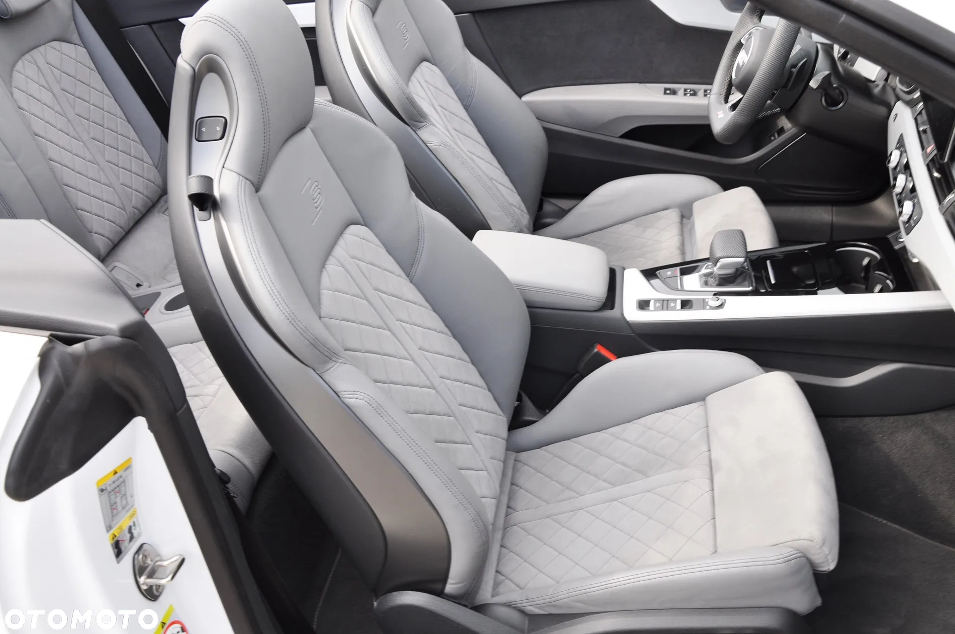 Audi A5 Cabrio 35 TDI S tronic S line - 19